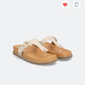 Dolce Vita Cream Sandals with Gold Buckle, Size 11, New from Stitch Fix!